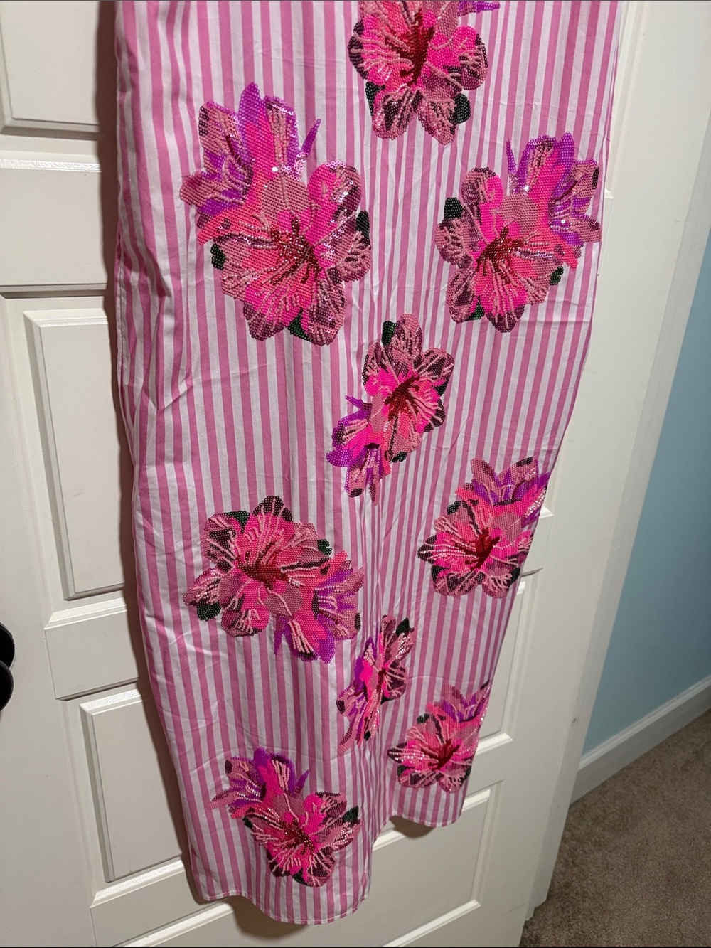 QUEEN OF SPARKLES Pink Striped azalea Midi with Hot Pink Sequin Flowers - Picture 3 of 7